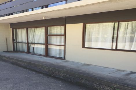 Photo of property in 2/12 Oakley Avenue, Claudelands, Hamilton, 3214