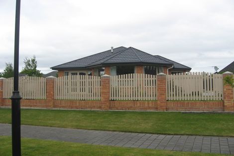 Photo of property in 6 Glencullen Drive, Casebrook, Christchurch, 8051