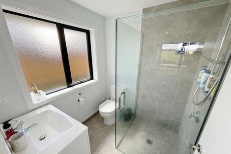 Photo of property in 35 Herridge Street, Woodend, 7691