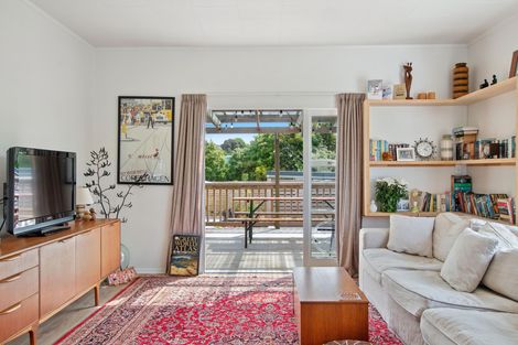 Photo of property in 44 Hillview Road, Waihi Beach, 3611