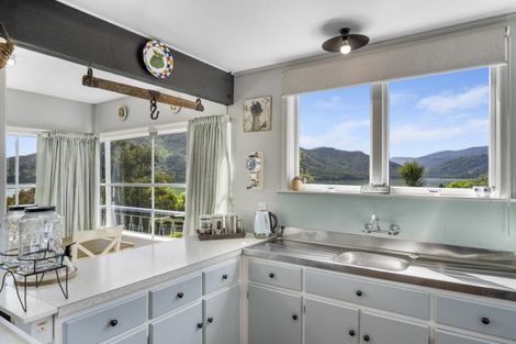 Photo of property in 65 Moenui Road, Havelock, 7281