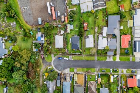 Photo of property in 10 Harbour Street, Moturoa, New Plymouth, 4310