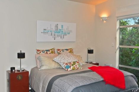 Photo of property in 20 Grand View Road, Leigh, 0985