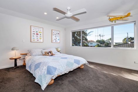 Photo of property in 128b Oceanbeach Road, Mount Maunganui, 3116