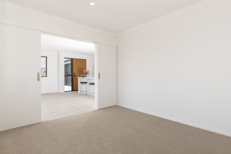 Photo of property in 82 Bert Wall Drive, Omokoroa, 3114