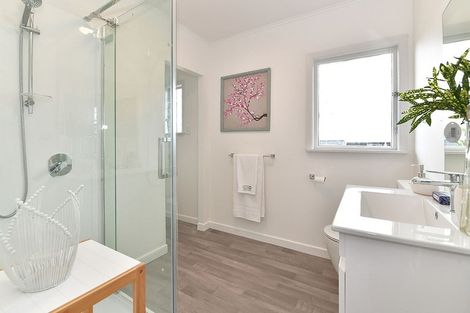 Photo of property in 21 Brixton Road, Manly, Whangaparaoa, 0930