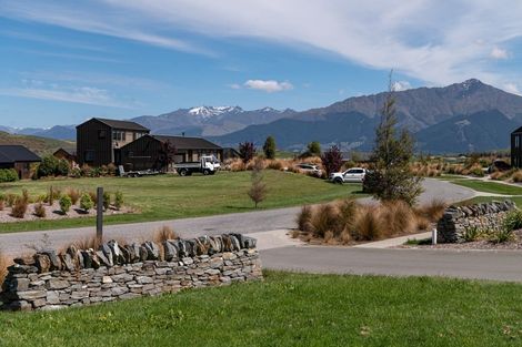 Photo of property in 15 Hackett Road, Jacks Point, Queenstown, 9371