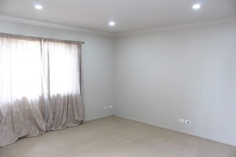 Photo of property in 7 Oakville Avenue, Flat Bush, Auckland, 2016