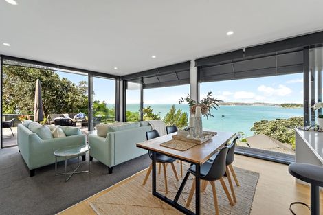 Photo of property in 11a Duncansby Road, Stanmore Bay, Whangaparaoa, 0932