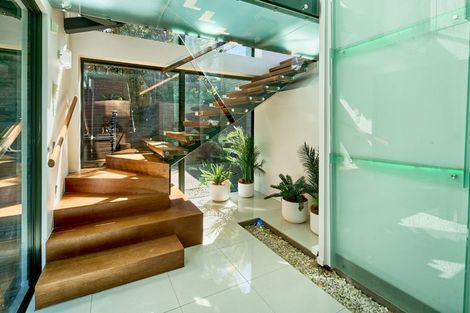 Photo of property in 24d Mandalay Terrace, Khandallah, Wellington, 6035