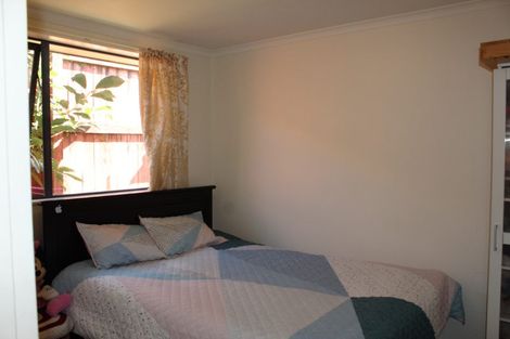 Photo of property in 12 George Arthur Place, Pukekohe, 2120