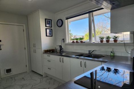 Photo of property in 6/78 Holly Road, St Albans, Christchurch, 8014