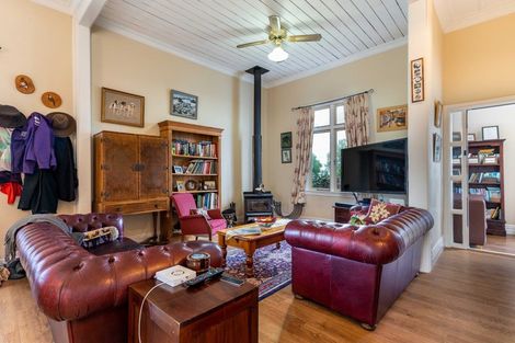 Photo of property in 50 Coulters Line, Kiwitea, Feilding, 4777