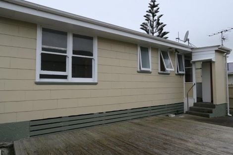 Photo of property in 57 Whanga Crescent, Titahi Bay, Porirua, 5022