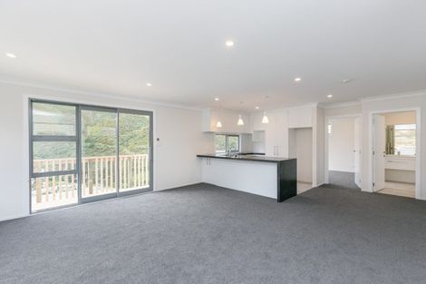 Photo of property in 1 Rarangi Way, Owhiro Bay, Wellington, 6023