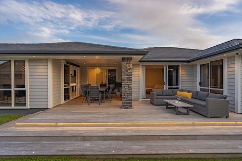 Photo of property in 3 Barbaras Way, Waikanae Beach, Waikanae, 5036
