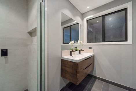 Photo of property in 34 Helen June Avenue, Flagstaff, Hamilton, 3210