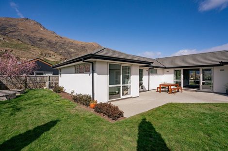 Photo of property in 4 Keble Lane, Lower Shotover, Queenstown, 9304