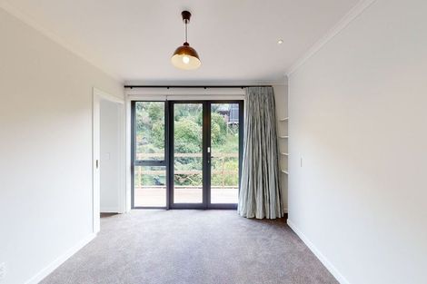 Photo of property in 12 Jacobsen Lane, Ngaio, Wellington, 6035