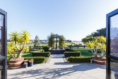 Photo of property in 289b Tutaki Road, Kelvin Grove, Palmerston North, 4470