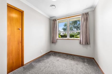 Photo of property in 28 Henry Street, Ebdentown, Upper Hutt, 5018