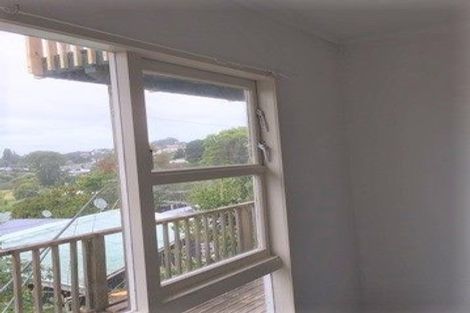 Photo of property in 95 College Road, Northcote, Auckland, 0627