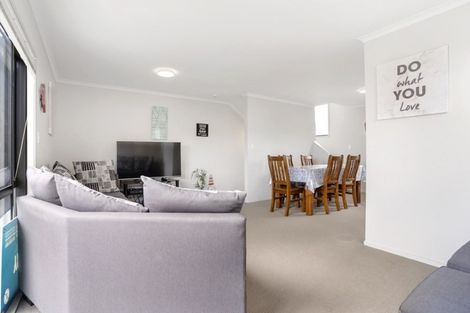 Photo of property in St Claire Village, 12/172 Mcleod Road, Te Atatu South, Auckland, 0610