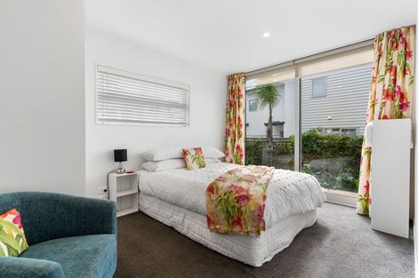 Photo of property in 202 Bond Street, Whangamata, 3620