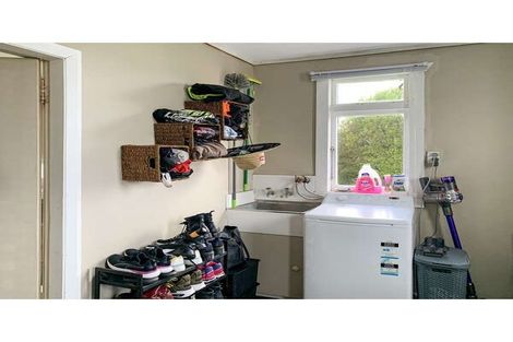 Photo of property in 24 Mckenzie Street, Levin, 5510