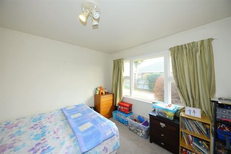 Photo of property in 63 Bentley Street, Russley, Christchurch, 8042