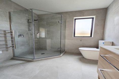 Photo of property in 41a Candia Road, Swanson, Auckland, 0614