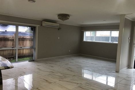 Photo of property in 33a Hamilton Road, Papatoetoe, Auckland, 2025