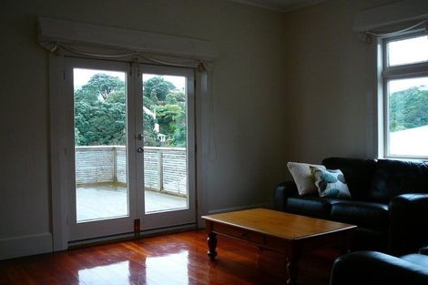 Photo of property in 19 Highland Crescent, Wadestown, Wellington, 6012