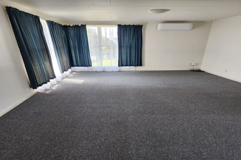 Photo of property in 2a Bass Road, Mount Wellington, Auckland, 1060