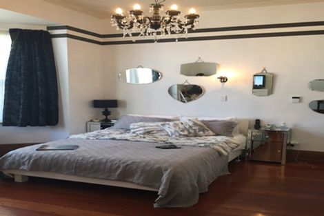 Photo of property in 34 Porritt Avenue, Mount Victoria, Wellington, 6011