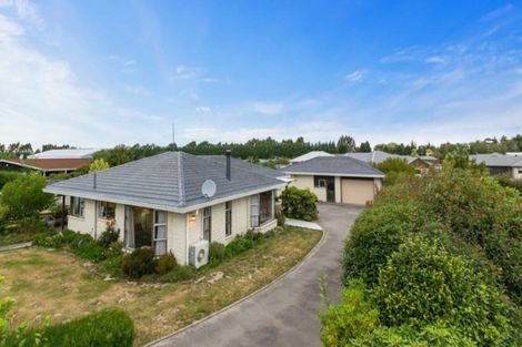 Photo of property in 19 Cardale Street, Darfield, 7510