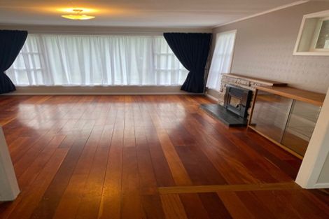 Photo of property in 89 Awanui Street, Merrilands, New Plymouth, 4312