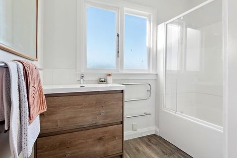 Photo of property in 2 Bridgman Road, Te Awamutu, 3800