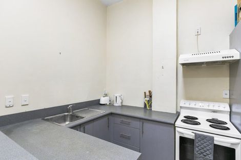 Photo of property in 1/27 Drummond Street, Mount Cook, Wellington, 6021