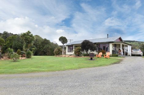 Photo of property in 744 Catlins Valley Road, Tawanui, Owaka, 9586