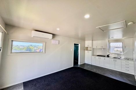 Photo of property in 54 Flat Bush Road, Clover Park, Auckland, 2023
