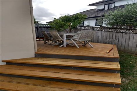 Photo of property in 6 San Valentino Drive, Henderson, Auckland, 0612