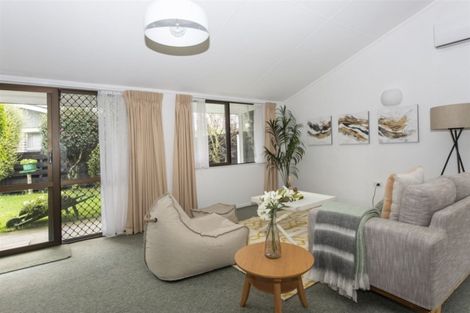 Photo of property in 50 Shakespeare Street, Leamington, Cambridge, 3432