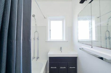 Photo of property in 361 Tay Street, Turnbull Thomson Park, Invercargill, 9810
