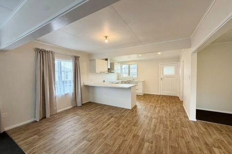 Photo of property in 60a Mould Street, Waitara, 4320