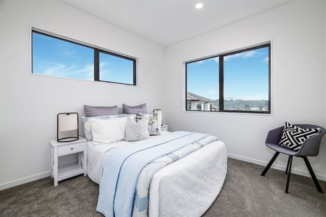 Photo of property in 12 Cumulus Way, Ranui, Auckland, 0612