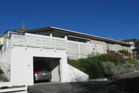 Photo of property in 5 Hadfield Terrace, Bluff Hill, Napier, 4110