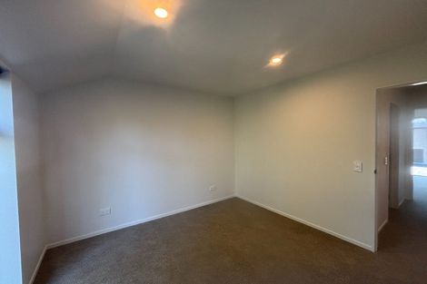 Photo of property in 2/86 Holly Road, St Albans, Christchurch, 8014