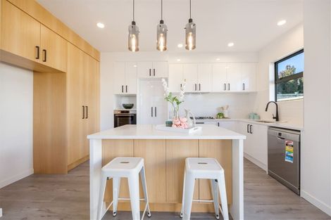 Photo of property in 70 Hughs Way, Flat Bush, Auckland, 2019