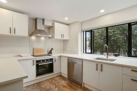 Photo of property in 8 Dovedale Place, Parnell, Auckland, 1010